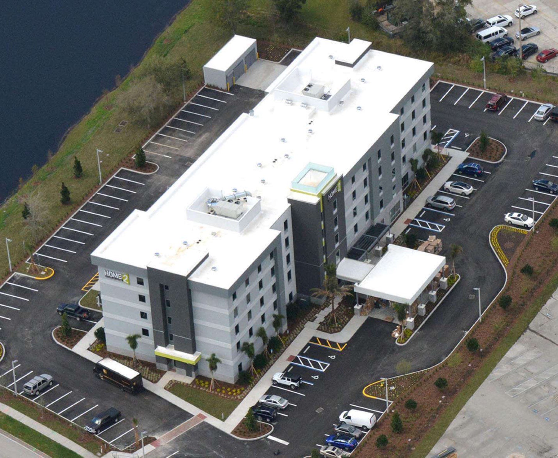 TPO single-ply roof installation on a new-construction building near Orlando International Airport