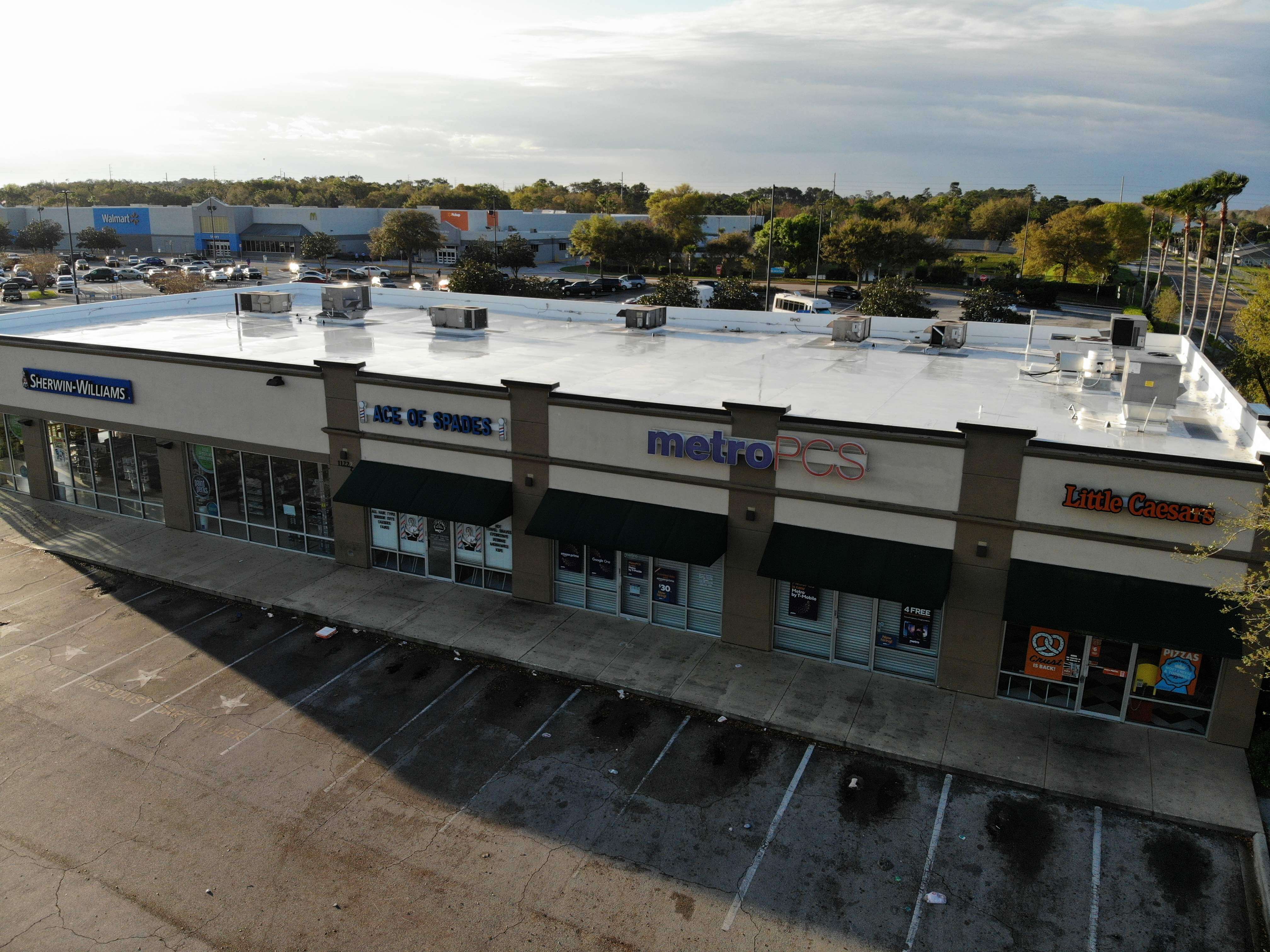 Commercial flat roof replacement in Orlando Florida